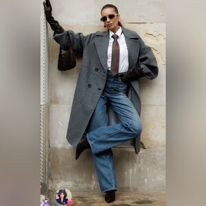 Sophisticated Vintage Black and Red Patterned Men's Tie